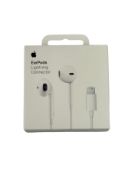 Ten as new Apple USB-C Earpods (M/N: A3046 EAN: 195949776274).