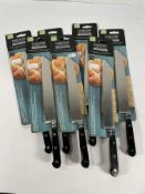 Seven as new Sabatier Professional 20cm Bread Knives (over 18s only).