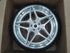 Preowned Racing Wheel with Trye, possibly for a Ferrari California. (Tire size 255/30 ZR21 XL) (Slig