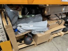 Assorted sports, fitness and leisure related items.