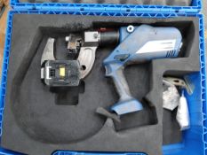 Pre-owned Atlas Copo Portable Self-Pierce Riveting Gun with battery and carry case (no charger).