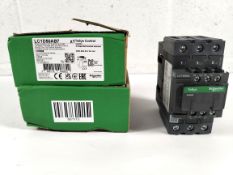 Two Schneider Electric TeSys Controls, 3 poles 50A everlink terminal, 440V-50A-24 V AC coil, box ope