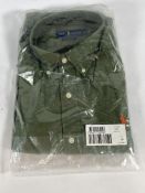 A Ralph Lauren custom fit shirt (Medium).