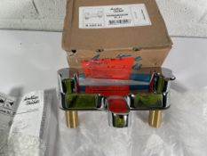 An Armitage Shanks Sandringham SL 21 bath filler tap, chrome.