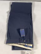 A pair of Ralph Lauren suit trousers (Size 4).