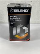 A tin of Selemix 9-060 polyurethane extra hardener (5L).