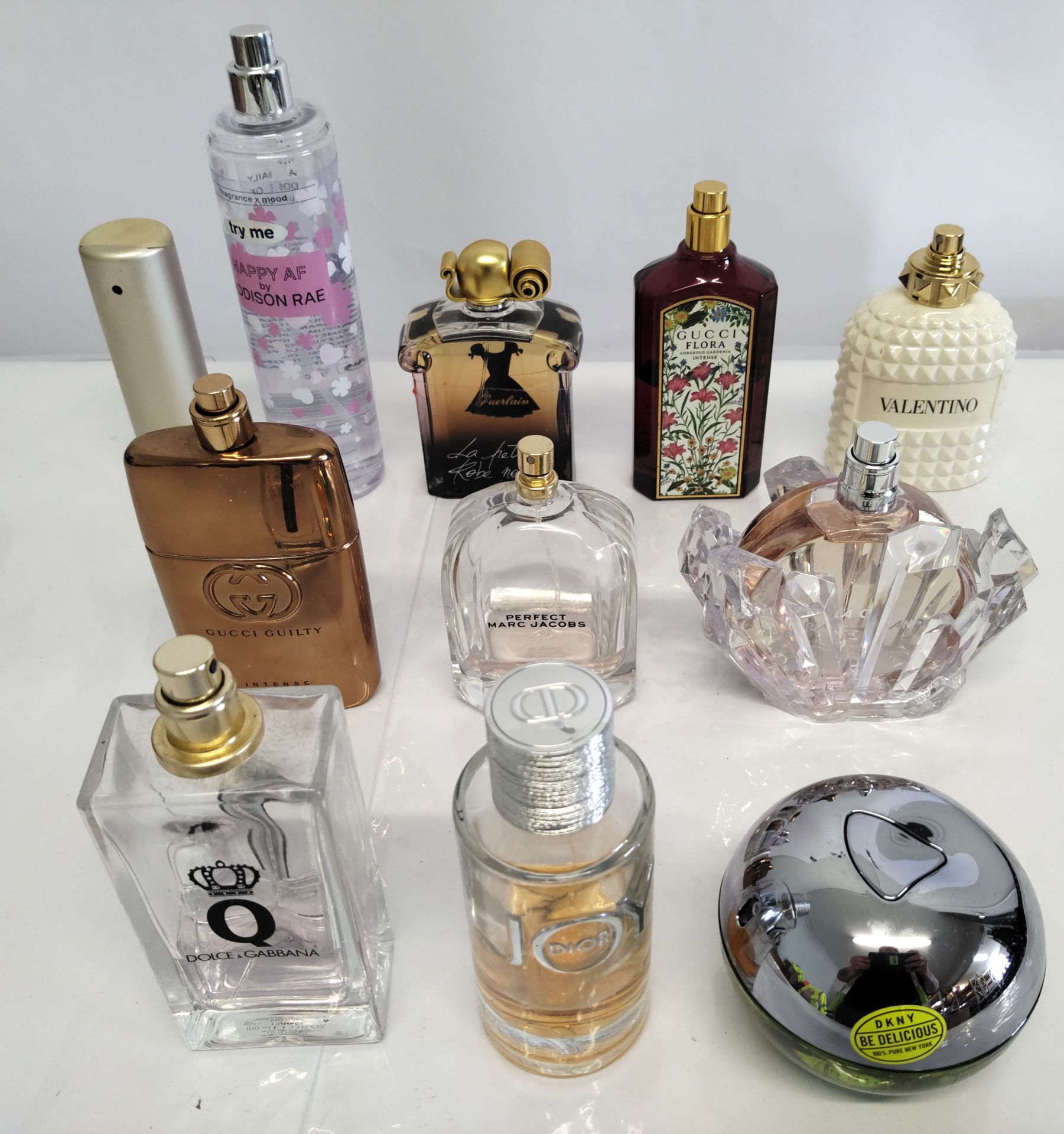 Forty perfumes/testers and related to include Moschino, Armani, Gucci, Paco Rabanne and more (please - Image 2 of 4