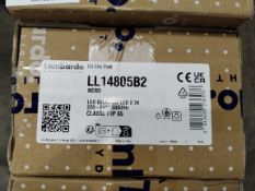 Three as new Lombardo Kit Clic Post, LED 600lm, 5W, LED 2.7K, 220-240V, 50/60Hz, Black, (LL14805B2).