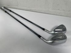 Two as new Mizuno JPX 925 Hot Metal HL Irons, 7 and 9, RH with UST Mamiya Recoil shafts.