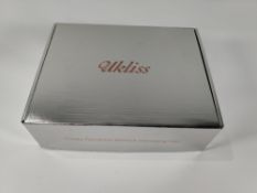 Four as new UKLISS 6-1 hair dryer brush set, blue, (WT-622-1/UK-622-1-BLUE-PP07). *Some damage to bo