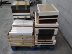 A large quantity of as new and used wooden picture frames. 8 x 42.5 x 34cm, 25 x 43cm x 55cm, 7 x 45