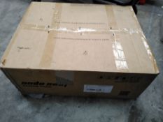 An as new Anda seat Luna series gaming chair.