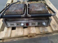 Preowned Buffalo FC385-02 twin ribbed top contact grill 240v.