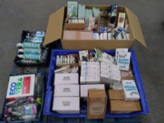 One pallet of as new assorted cleaning and sanitary products, with various expiry dates.