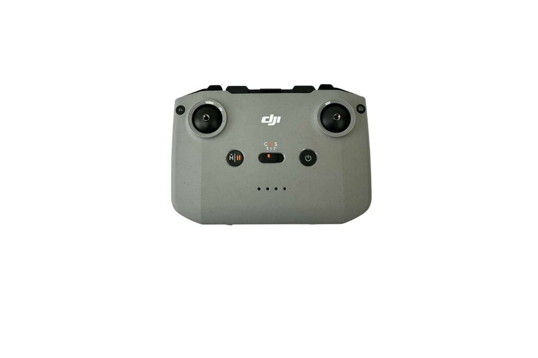 Pre-owned DJI Neo Drone and DJI RC-N3 Controller (Sold as is). - Image 6 of 11