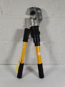 A pre-owned Cablecraft Hand Hydraulic Crimping Tool (REF: CHT-400-C).