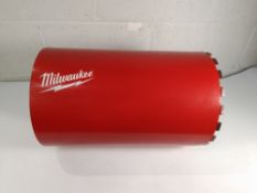 A Milwaukee wet diamond hole saw (473x293mm).