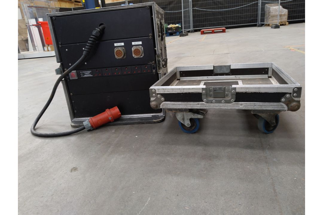 Preowned Elation RMD-1210 rack mounted dimmer. 12 channels, 10 amps per channel. mounted in flight c - Image 5 of 6