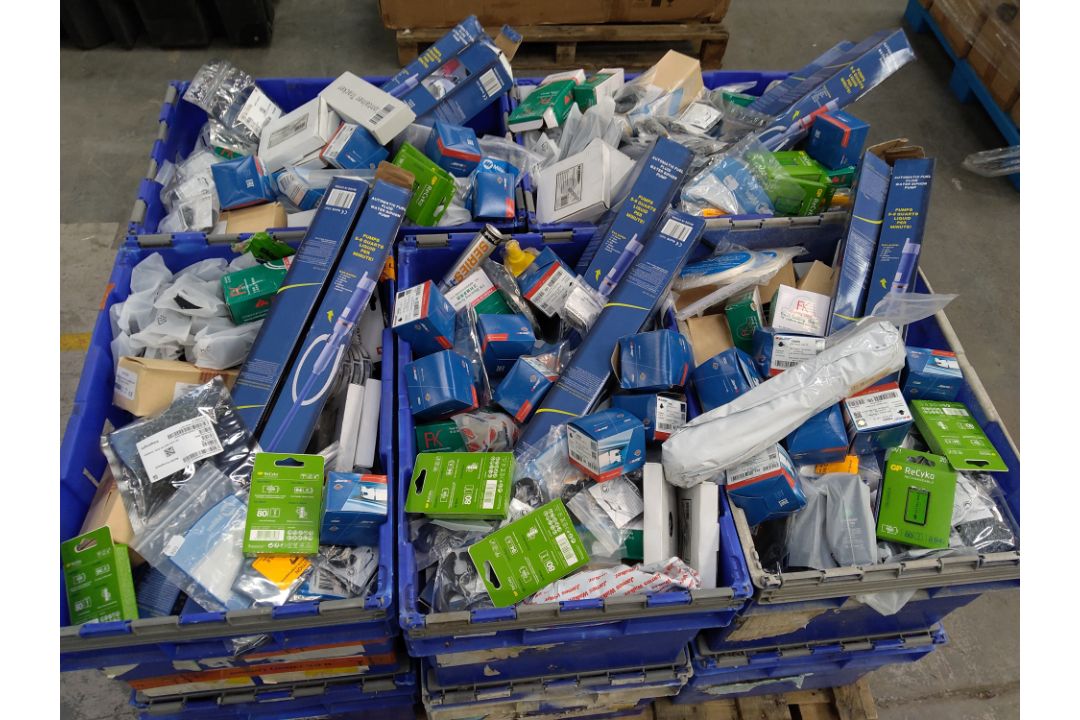 Ten crates of assorted goods including commercial, industrial, homeware and related (over 18s only) - Image 1 of 3