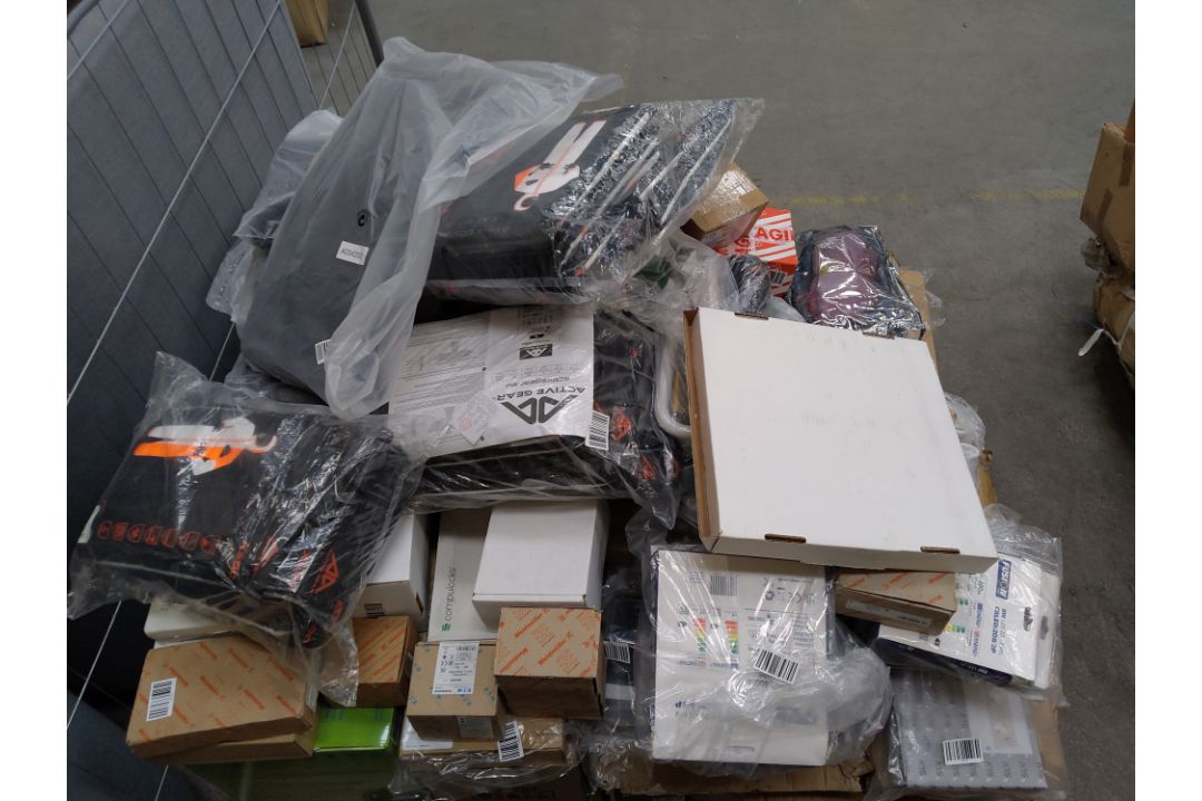 Three pallets of mixed industrial and commercial items. - Image 6 of 6