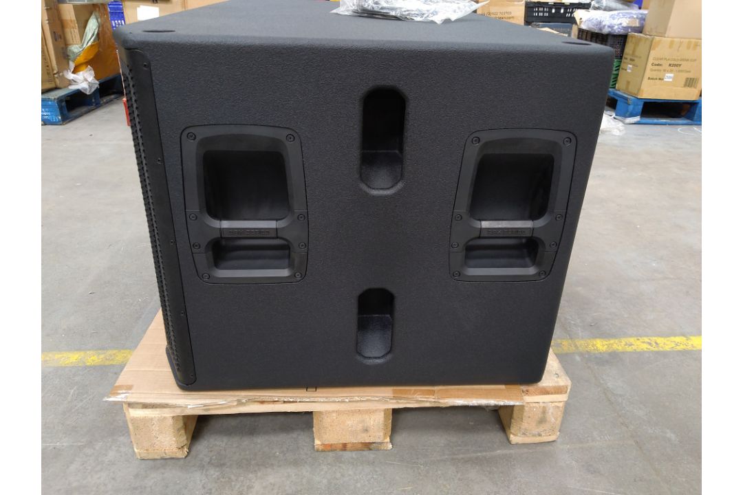 As new JBL SRX828SP 18" dual self-powered subwoofer system. Dimensions (H x W x D) 574 x 1205 x 681 - Image 2 of 5