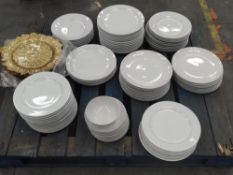 Large amount of preowned plates with plastic cups. * 2000 Half pint, 1000 Pints.