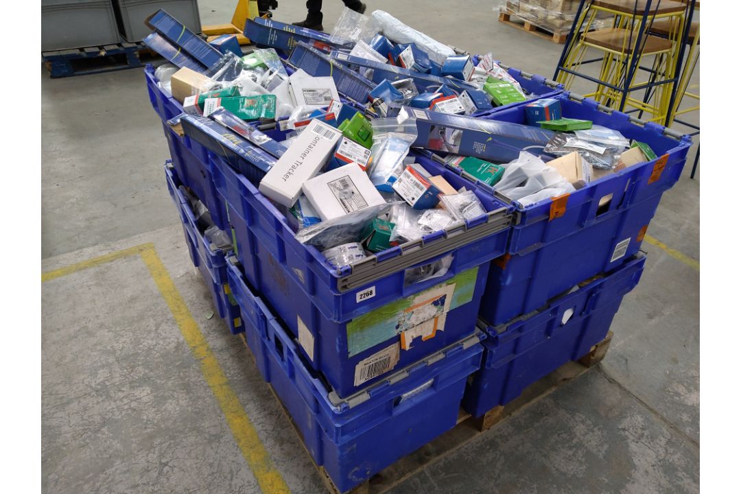 Ten crates of assorted goods including commercial, industrial, homeware and related (over 18s only) - Image 3 of 3