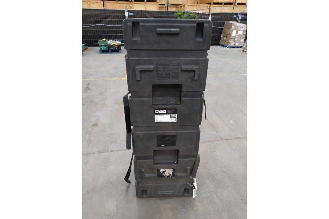 Preowned Chief PRSU portable height-adjustable flat panel stand. Manual height adjustment (from cent - Image 3 of 3