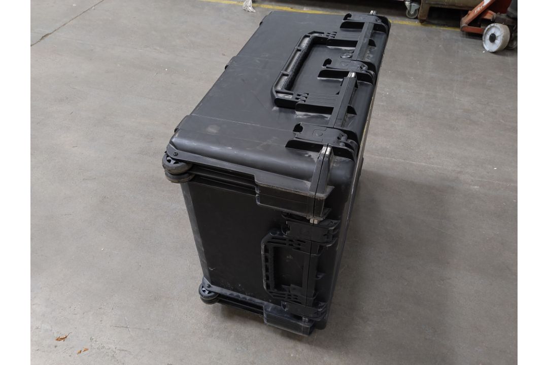 Large preowned SKB i Series heavy duty hardshell case. - Image 2 of 4