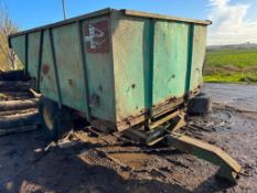1983 Brian Legg 8t single axle dump trailer on Michelin 18R22.5 wheels and tyres. Spares or repairs