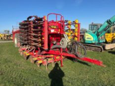 2001 Vaderstad Rapid 600F 6m hydraulic folding drill. Serial No: 11263.   NB: Manual and Control box