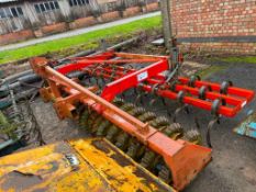 Guttler Dupley 4m front mounted press with springtines to press wheels, linkage mounted