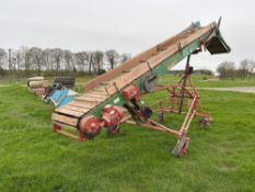 Lister Blackstone bale elevator