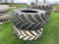 Set Michelin VF600/60R30 front and VF710/60R42 rear tyres