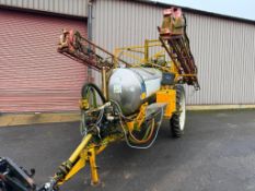 1995 Chafer 20m trailed sprayer with 2,000l tank, induction hopper, clean water tank with single lin