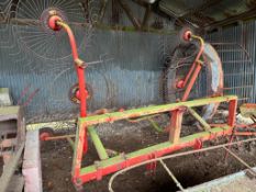 2No Vicon Acrobats on linkage mounted frame