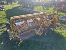 Ferri straw chopper, linkage mounted