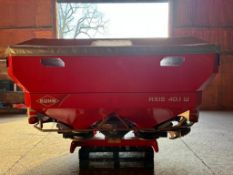 2012 Kuhn Axis 40.1 W Spreader - (Lincolnshire)