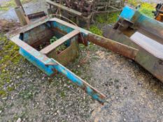 Front box for Ford TW-25, bolt on