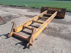 Arraquip grain pusher with 8ft blade, 14ft with JCB Q-fit attachments