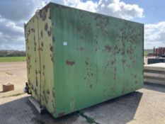 5,000 gallon metal tank