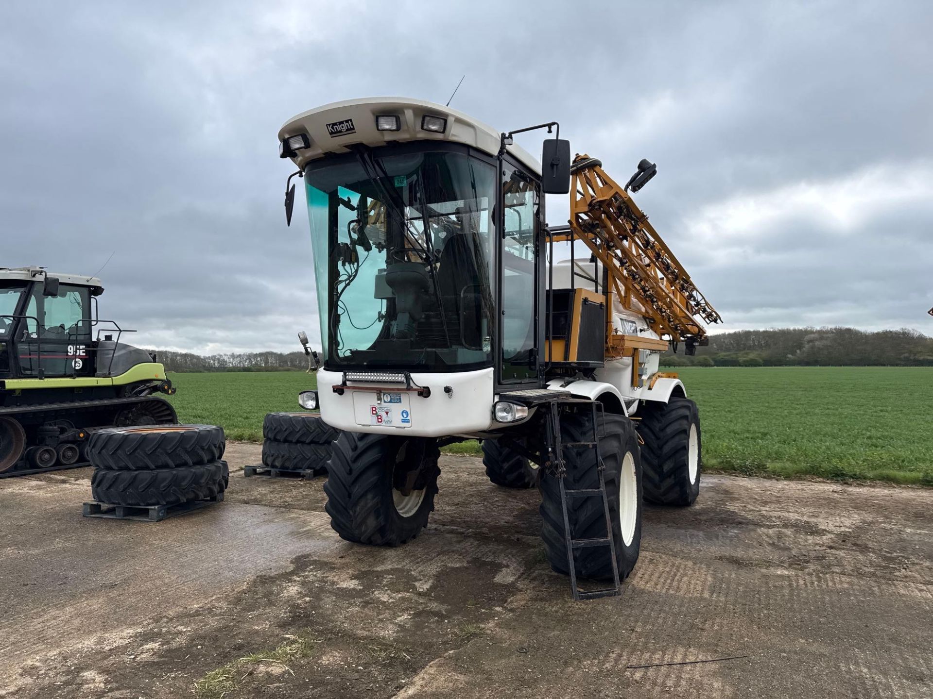 2009 Knight 24m self-propelled sprayer 3,500l tank, triple nozzle bodies, section control, air shut - Image 21 of 21