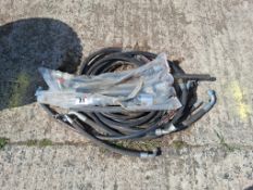 Quantity hydraulic pipes