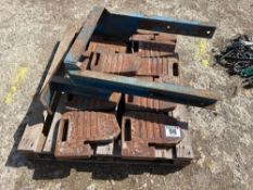 Bolt on Ford weight frame with 11No Ford wafer weights