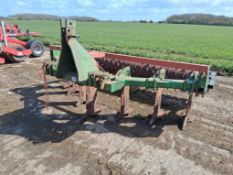 Cousins 7 leg subsoiler with rear tooth packer, linkage mounted