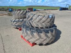 Set Michelin XEOBib VF710/60R42 rear and VF600/60R30 front wheels and tyres with John Deere centres