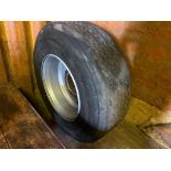 Single Dunlop 385/65R22.5 wheel and tyre, 8 stud