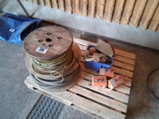 Quantity armoured electrical cable
