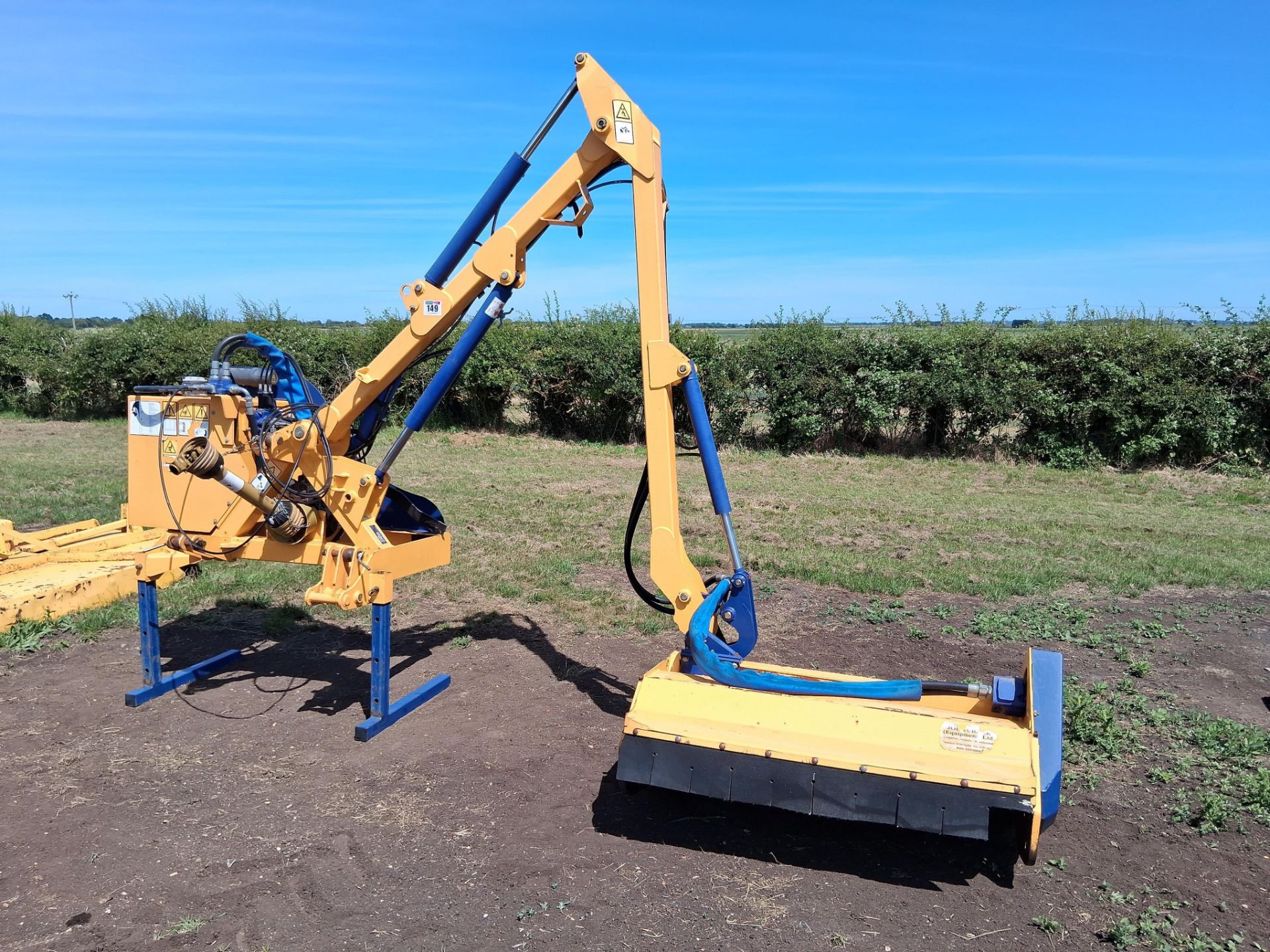 2012 Bomford Kestrel E hedge cutter with Bomford Pro Trim 1.2m flail, manual lever control. Model No - Image 17 of 20