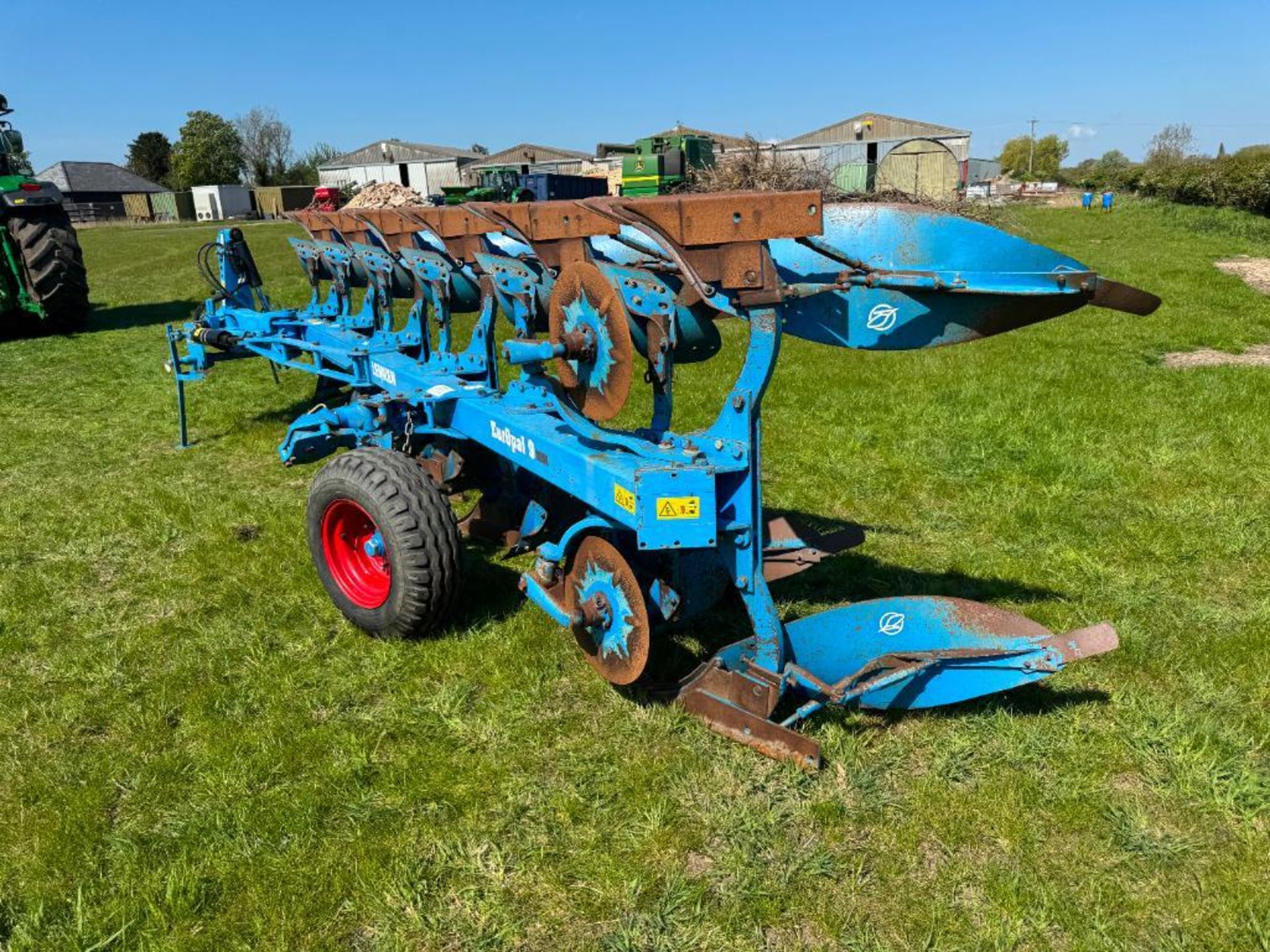 2002 Lemken Europal 8, 6 furrow reversible plough with skimmers. Serial No: 253161 - Image 12 of 16